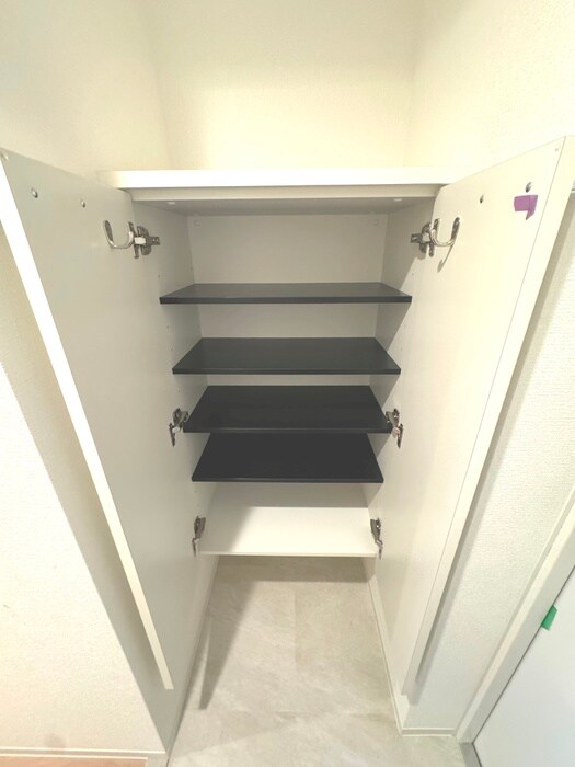 物件内観写真17　(靴箱)