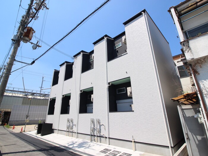 物件外観写真3　(外観写真)