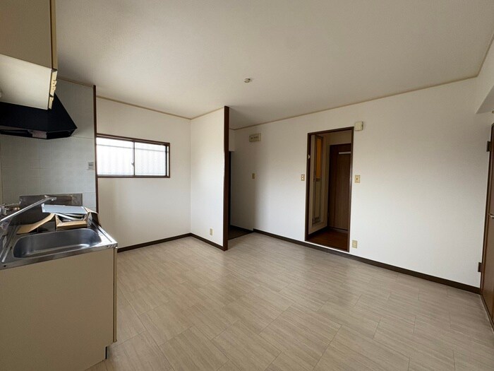 物件内観写真11　(居室)