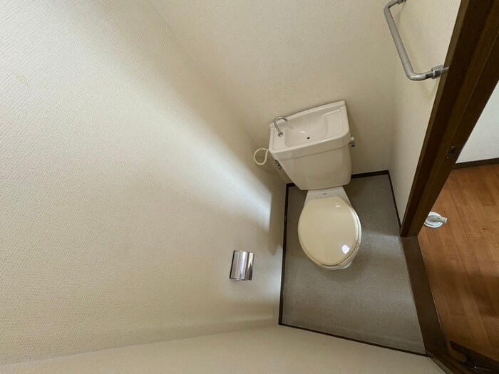 物件内観写真15　(トイレ)