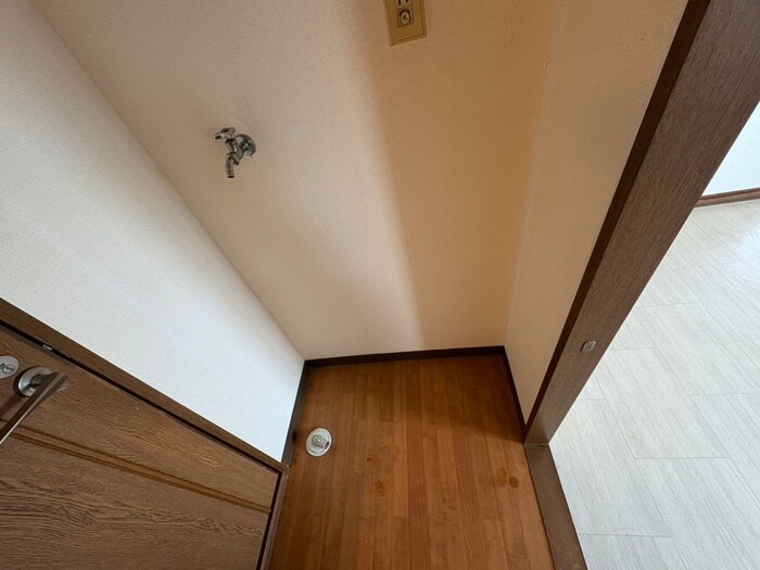 物件内観写真22　(洗濯機置場)