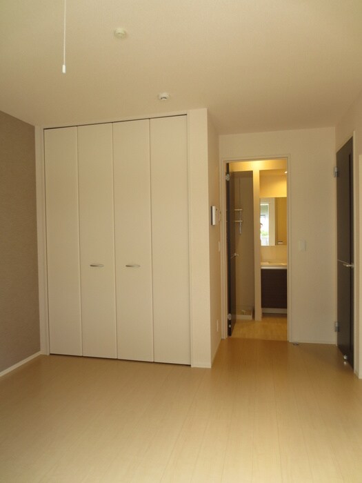 物件内観写真15　(居室)