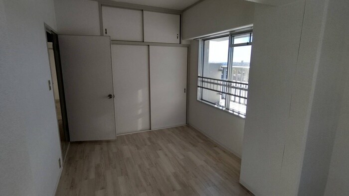 物件内観写真10　(居室)