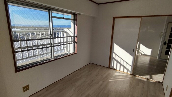 物件内観写真11　(居室)