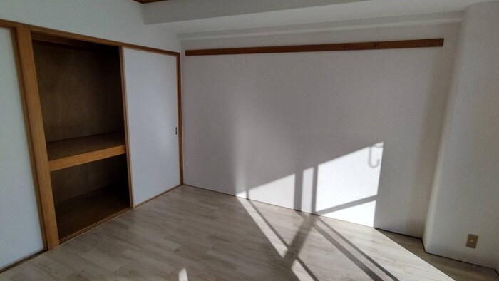 物件内観写真20　(収納)