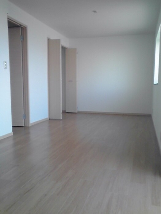 物件内観写真13　(居室)