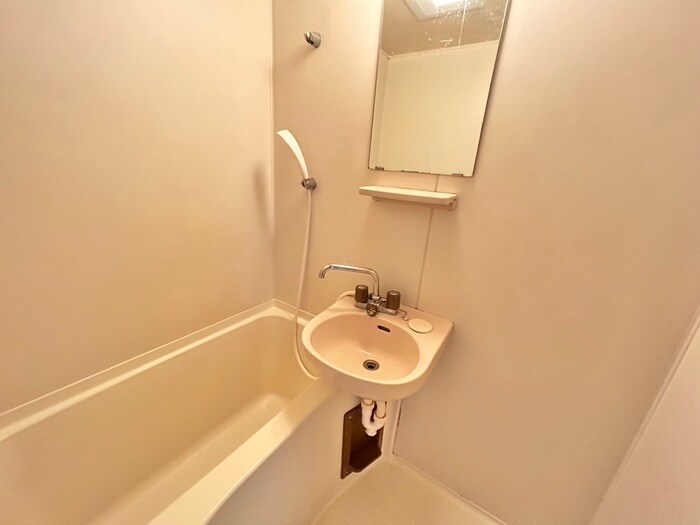 物件内観写真11　(バス／シャワールーム等)