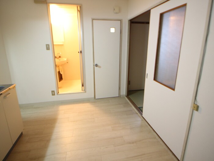 物件内観写真16　(居室)