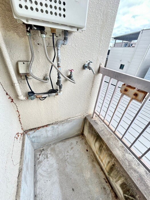 物件内観写真19　(洗濯機置場)