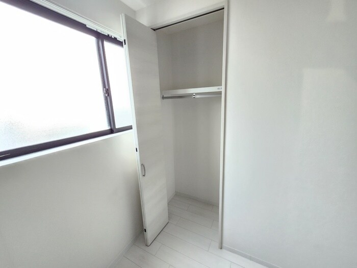 物件内観写真10　(収納)