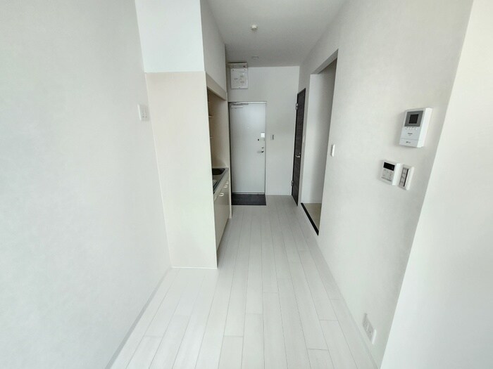 物件内観写真22　(廊下)