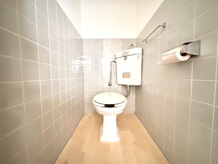 物件内観写真12　(トイレ)