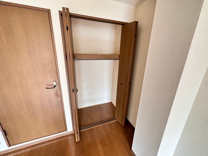 物件内観写真11　(収納)
