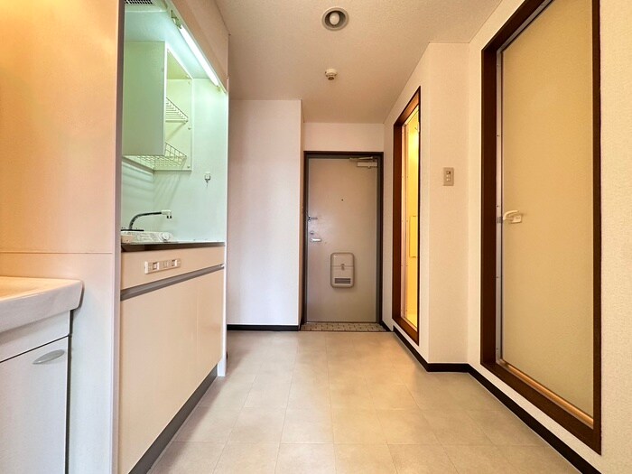 物件内観写真17　(廊下)