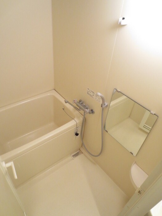 物件内観写真12　(バス／シャワールーム等)