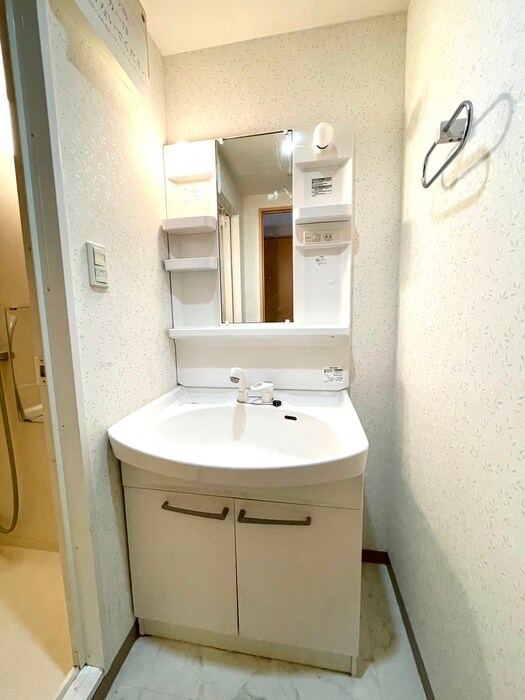 物件内観写真13　(洗面)