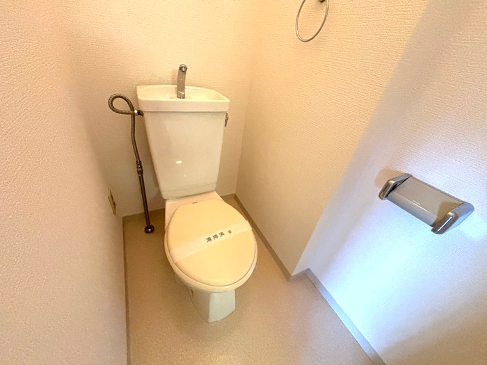 物件内観写真13　(トイレ)