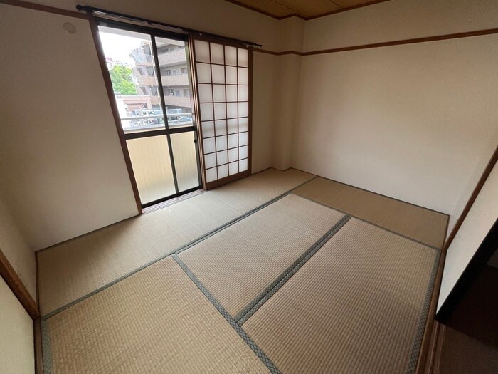 物件内観写真11　(居室)