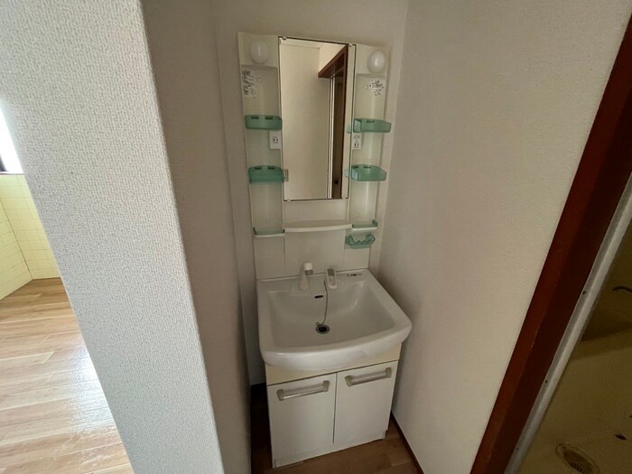 物件内観写真14　(洗面)