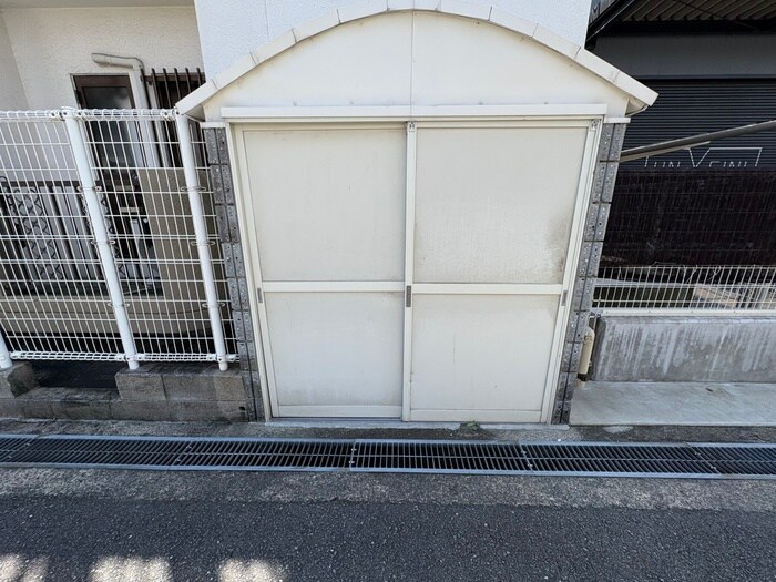 物件外観写真6　(建物設備)