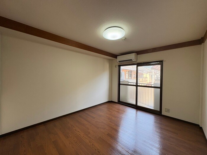 物件内観写真16　(居室)