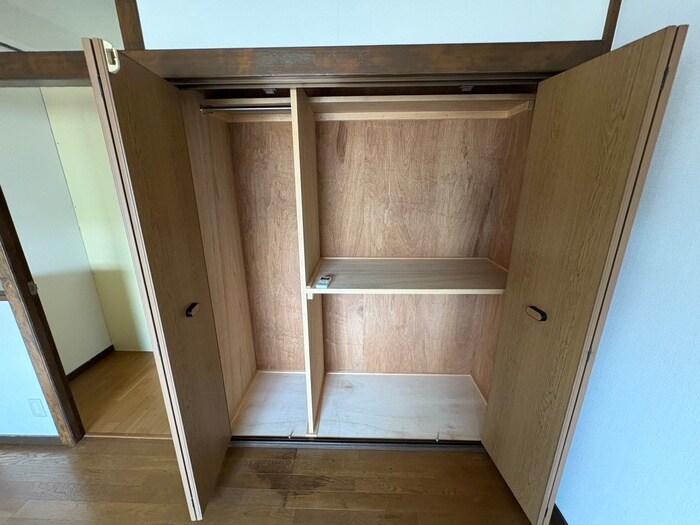 物件内観写真16　(収納)