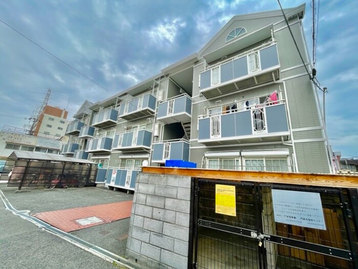 物件外観写真2　(外観写真)