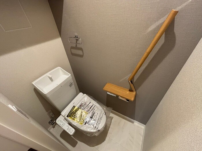 物件内観写真10　(トイレ)