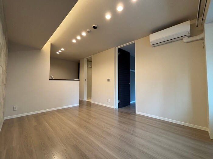 物件内観写真12　(居室)