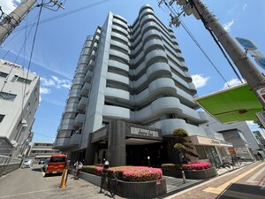 インペリアルカーサ外観写真
