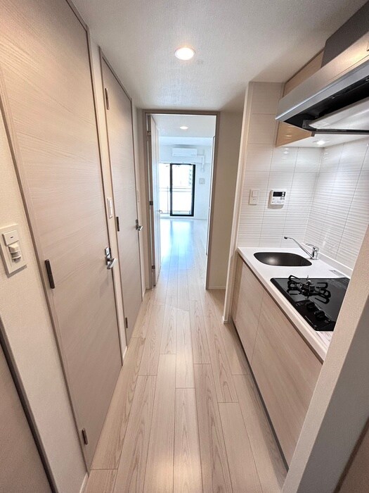 物件内観写真15　(廊下)