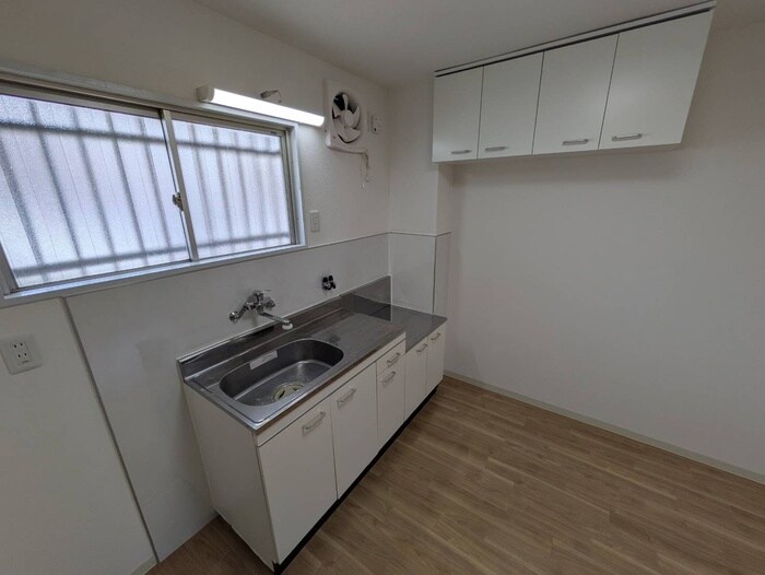 物件内観写真8　(キッチン)