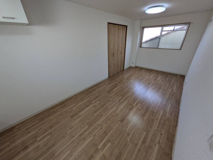 物件内観写真13　(居室)