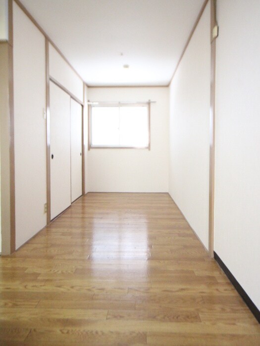 物件内観写真5　(居室)