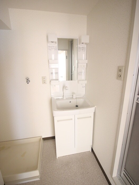 物件内観写真12　(洗面)