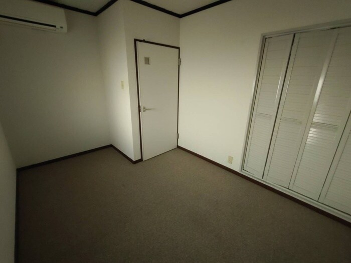 物件内観写真11　(居室)