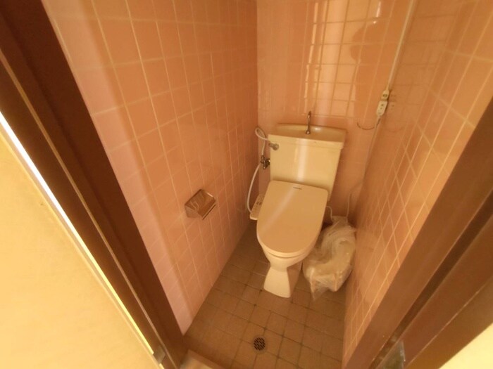 物件内観写真15　(トイレ)