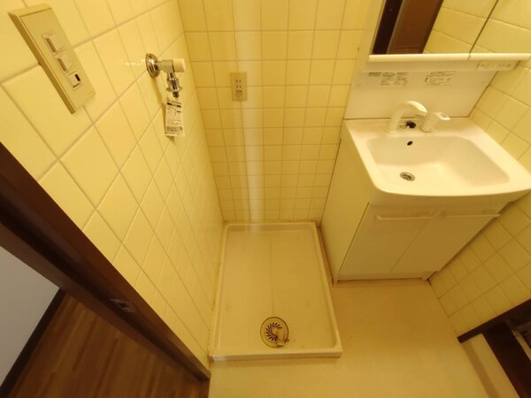 洗濯機置場