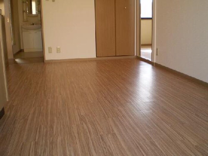 物件内観写真5　(内観写真)