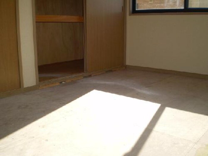 物件内観写真11　(内観写真)