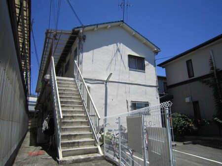 山崎文化外観写真