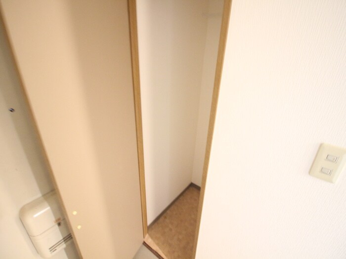 物件内観写真14　(収納)