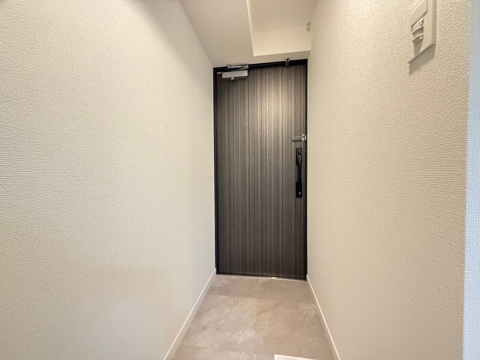 物件内観写真14　(玄関)