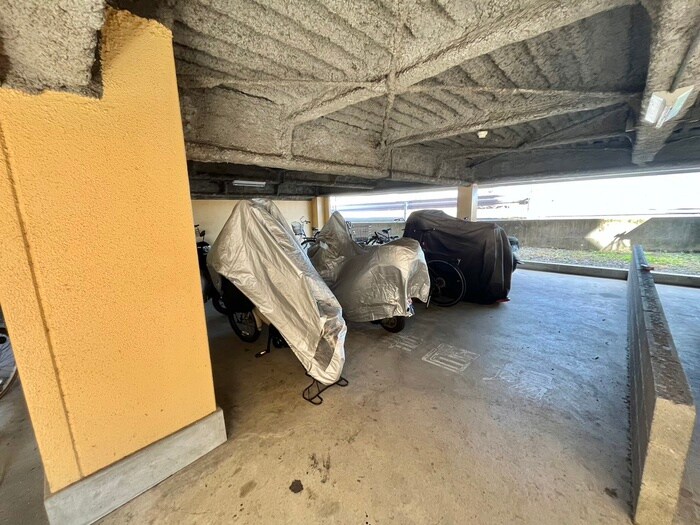 物件外観写真6　(建物設備)