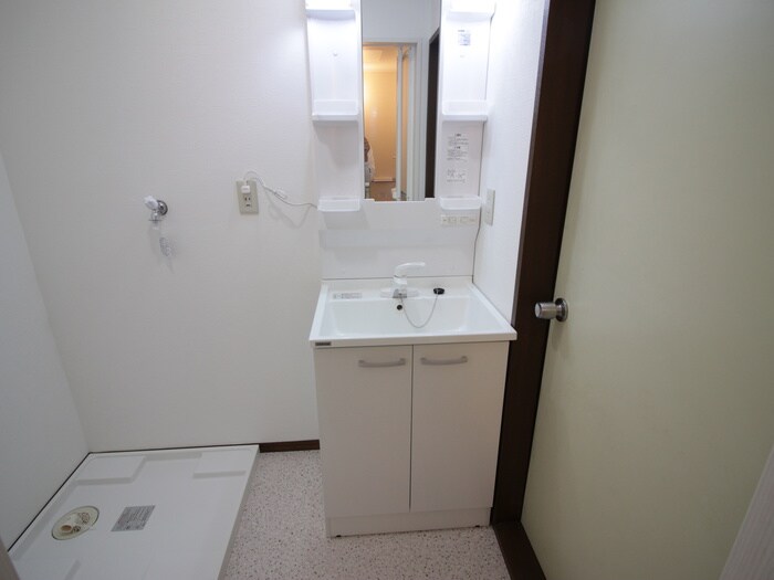 物件内観写真14　(洗面)
