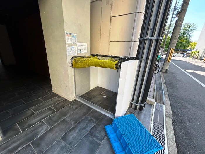 物件外観写真6　(建物設備)