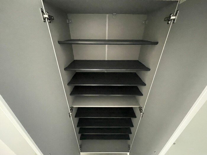 物件内観写真18　(靴箱)