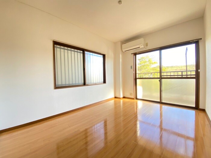 物件内観写真11　(居室)