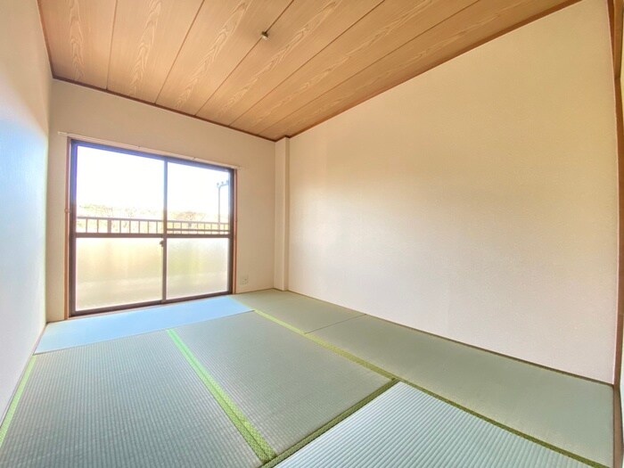 物件内観写真13　(居室)