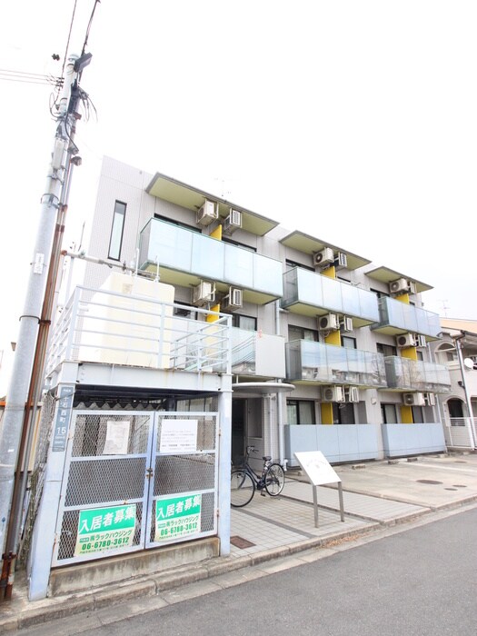 物件外観写真2　(外観写真)